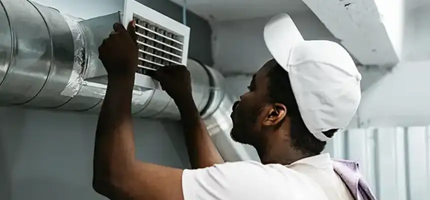 Our Licensed And Insured Cleaners in Dakota Ridge, CO